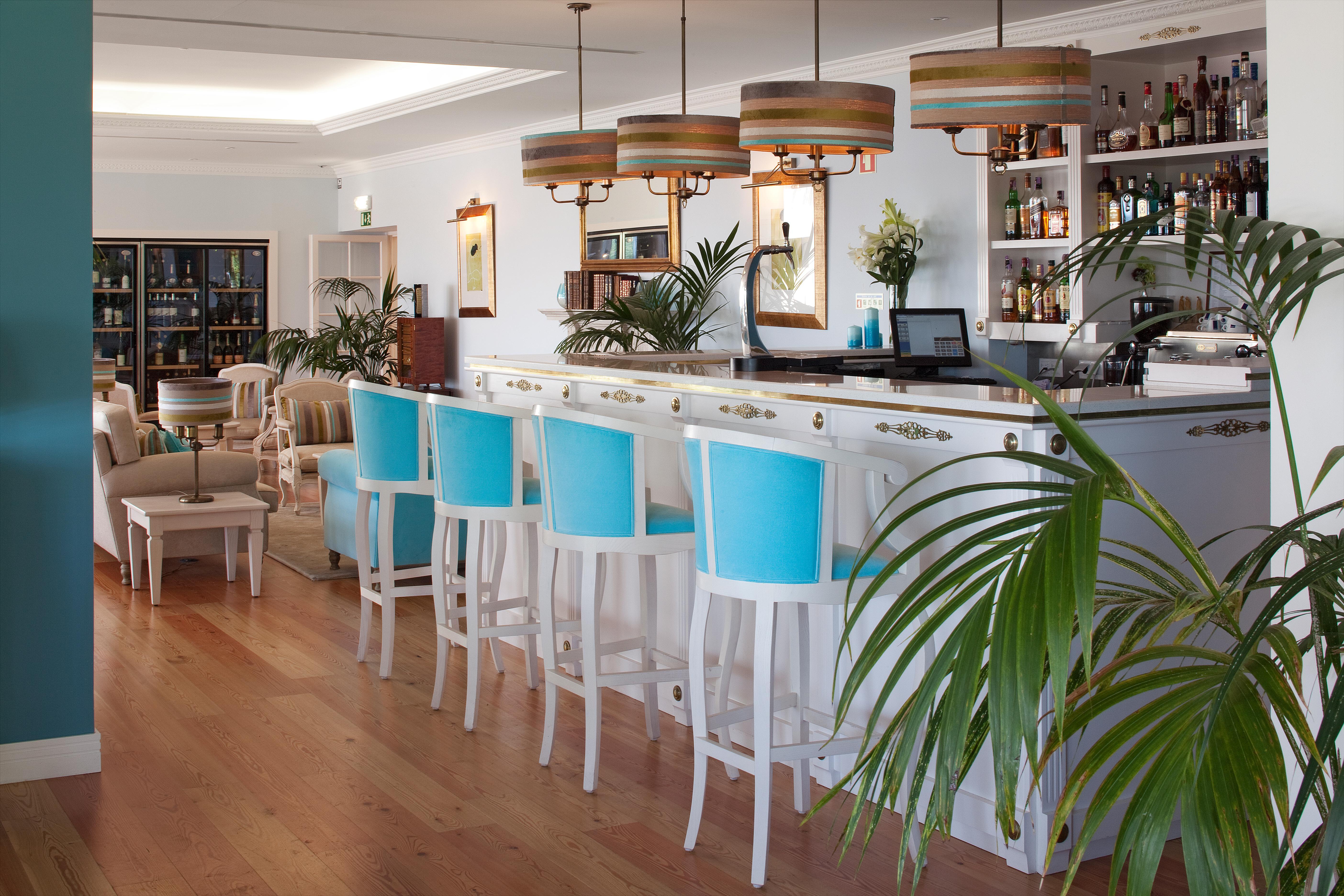 Longevity Senses - Cascais Boutique Hotel - Adults Only ภายนอก รูปภาพ The bar at the 2010 G8 Summit